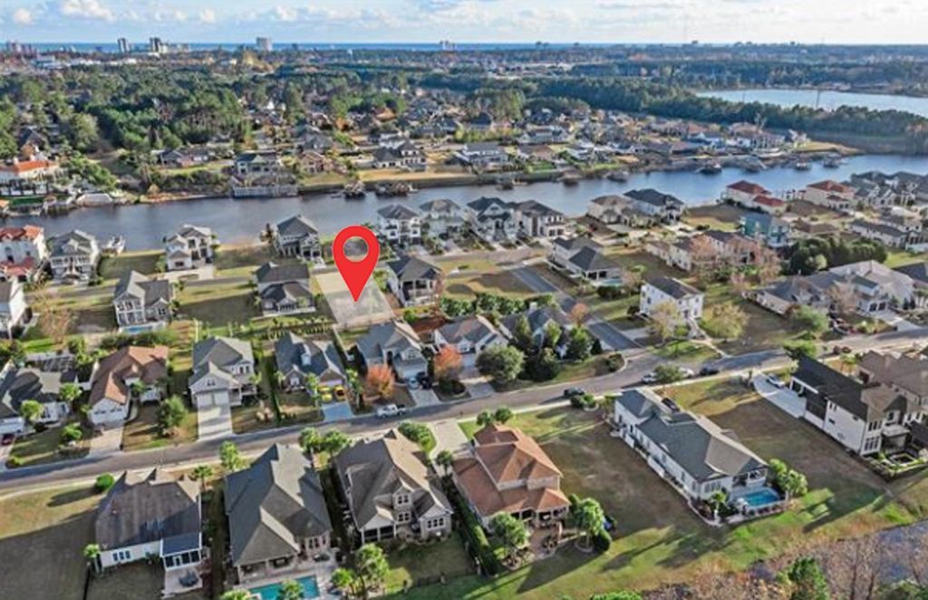 843 Waterton Ave., Myrtle Beach, SC 29579