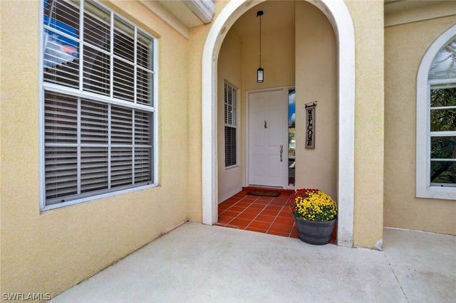 3234 Benicia CT, Naples, FL 34109