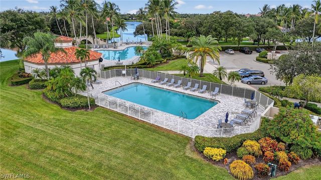 3234 Benicia CT, Naples, FL 34109