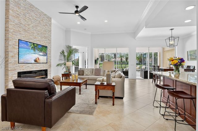 3234 Benicia CT, Naples, FL 34109