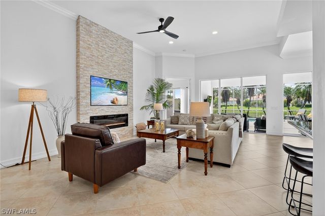 3234 Benicia CT, Naples, FL 34109