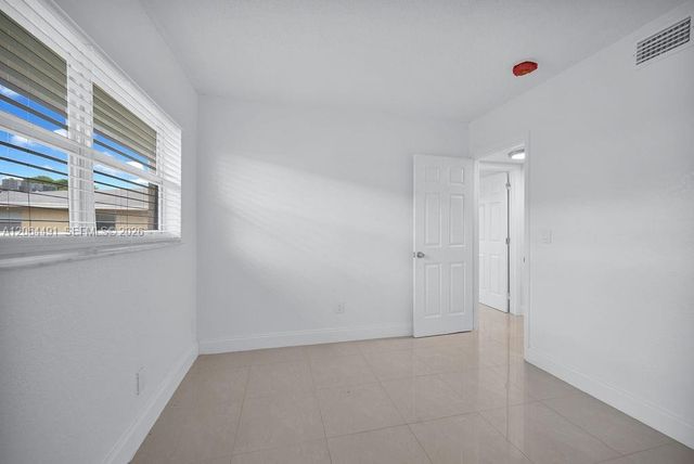 6904 SW 5th Street, Margate, FL 33068
