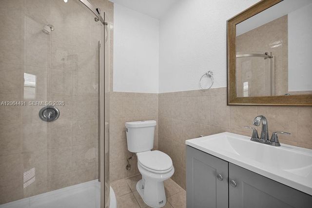 6904 SW 5th Street, Margate, FL 33068