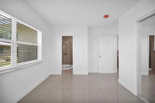 6904 SW 5th Street, Margate, FL 33068