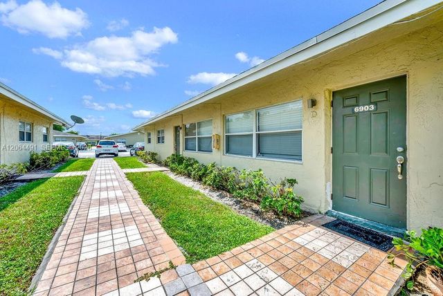 6904 SW 5th Street, Margate, FL 33068