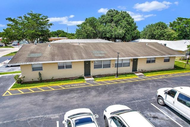 6904 SW 5th Street, Margate, FL 33068