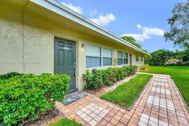 6904 SW 5th Street, Margate, FL 33068