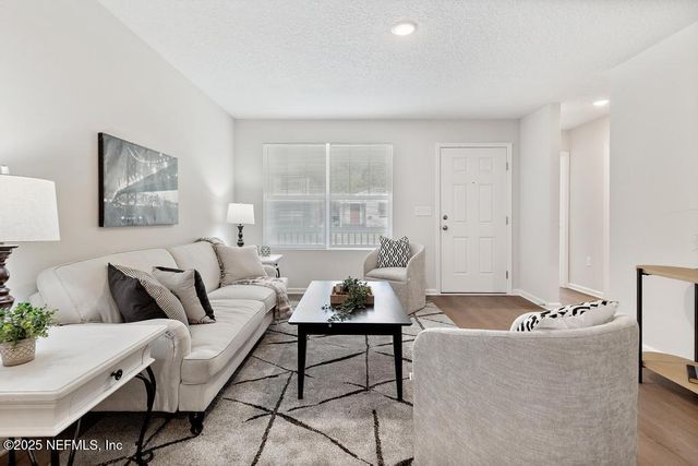 1570 W 22ND Street, Jacksonville, FL 32209