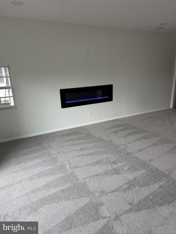 12604 NOKESVILLE RD, Nokesville, VA 20181