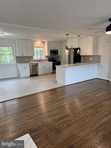 12604 NOKESVILLE RD, Nokesville, VA 20181