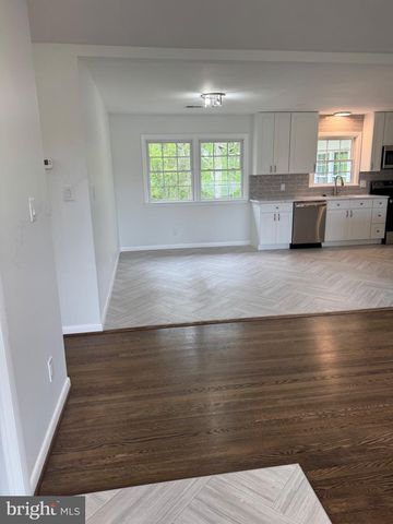 12604 NOKESVILLE RD, Nokesville, VA 20181