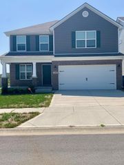 2444 Feathersound Way, Lexington, KY 40511