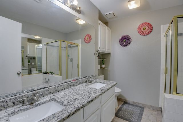 6707 Copperwood Court, Arlington, TX 76001