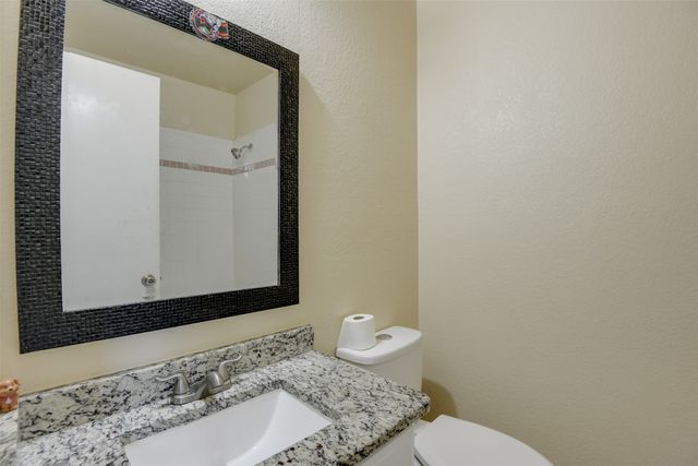 6707 Copperwood Court, Arlington, TX 76001