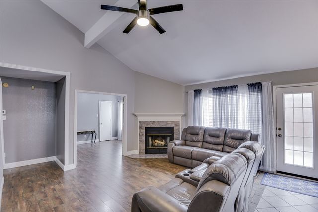 6707 Copperwood Court, Arlington, TX 76001