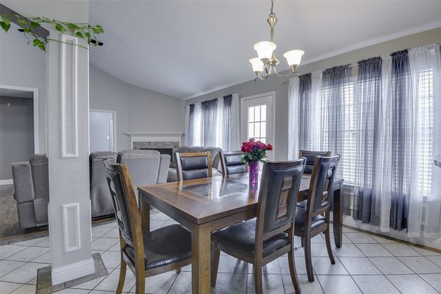 6707 Copperwood Court, Arlington, TX 76001