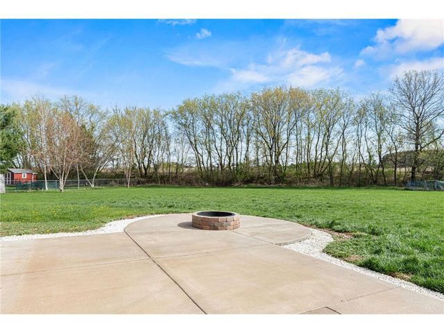 1375 Alton Lane, Hammond, WI 54015