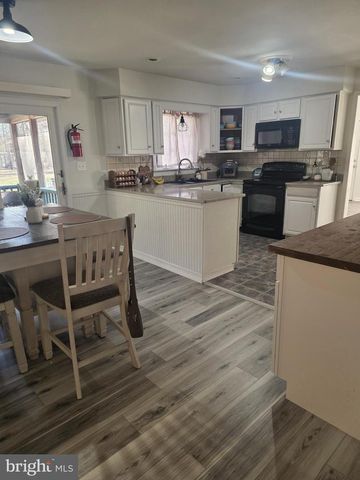 537 CENTERTON RD, Pittsgrove, NJ 08318