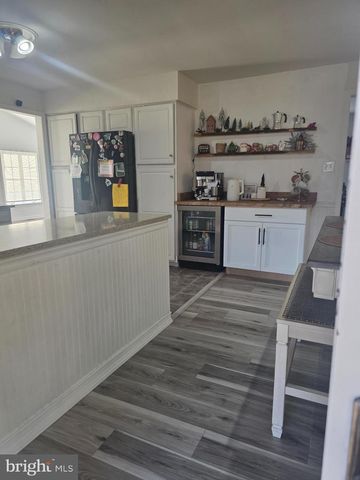 537 CENTERTON RD, Pittsgrove, NJ 08318