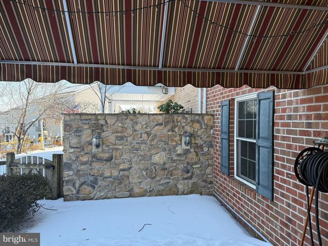 734 GOLDEN SPRING DRIVE N, Waynesboro, PA 17268