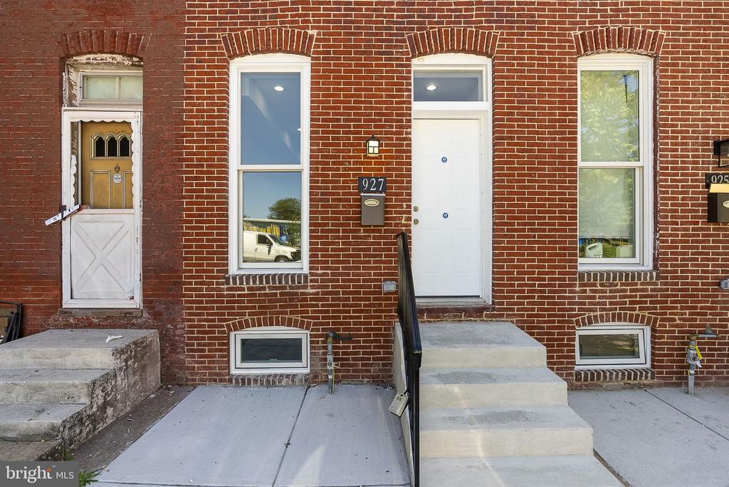 927 E CHASE ST, Baltimore, MD 21202