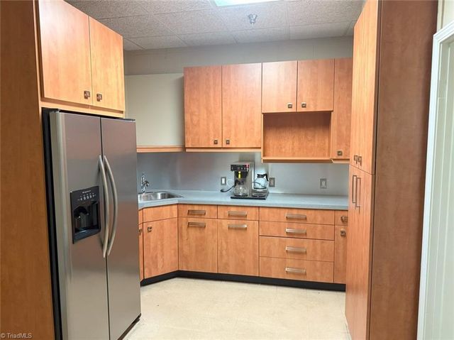 406 E 4th Street, Winston-salem, NC 27101