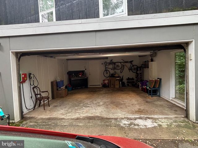 6404 MONTROSE ST, Alexandria, VA 22312
