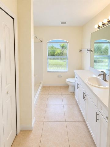 1866 BOCA CHICA AVENUE, North Port, FL 34286