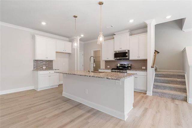 54 Avian Way, Auburn, GA 30011