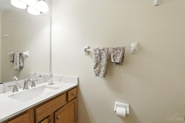 5596 Shady Meadows Drive, Fairfield Twp, OH 45011