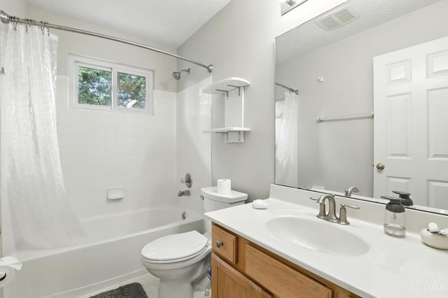 5596 Shady Meadows Drive, Fairfield Twp, OH 45011