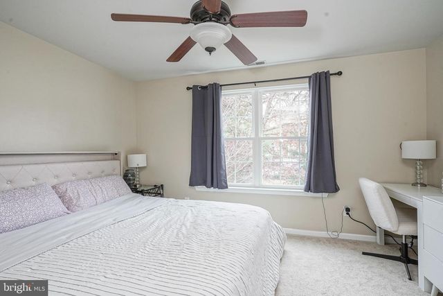 1215 TRISTRAM CIR, Mantua, NJ 08051