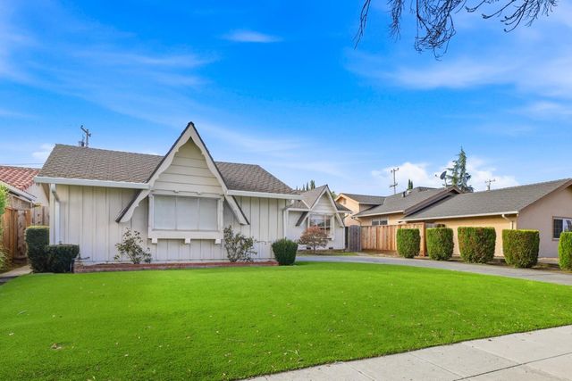 6852 Rainbow Drive, San Jose, CA 95129
