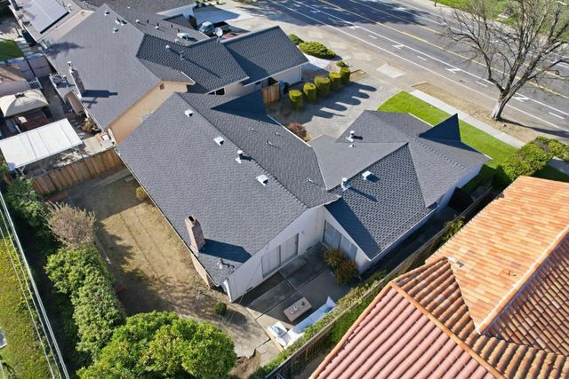 6852 Rainbow Drive, San Jose, CA 95129