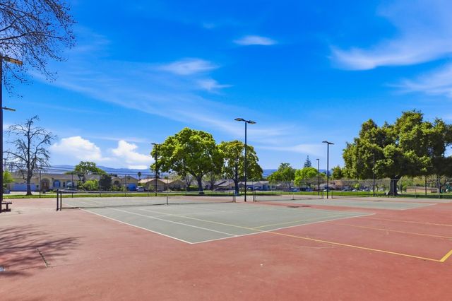 6852 Rainbow Drive, San Jose, CA 95129