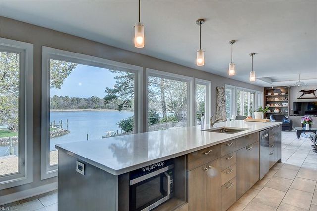 2148 Windward Shore DR, Virginia Beach, VA 23451