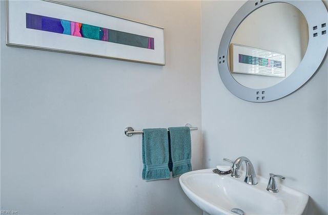 2148 Windward Shore DR, Virginia Beach, VA 23451