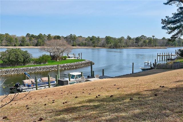 2148 Windward Shore DR, Virginia Beach, VA 23451