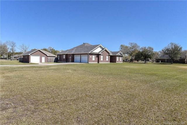 1332 Lawton Drive, Sulphur, LA 70665