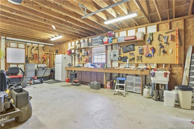 1332 Lawton Drive, Sulphur, LA 70665