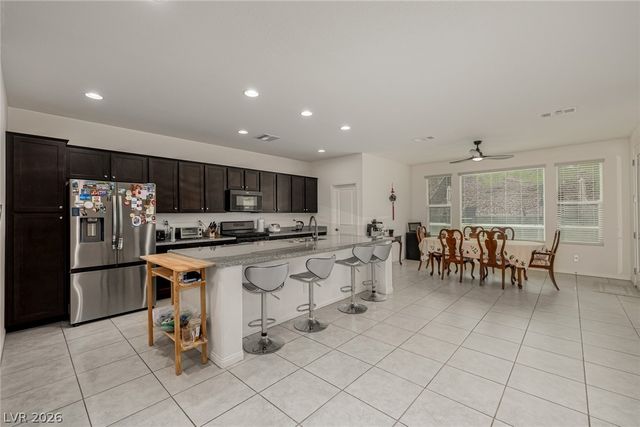 4643 Eagle Nest Peak Street, Las Vegas, NV 89129