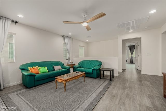 4643 Eagle Nest Peak Street, Las Vegas, NV 89129