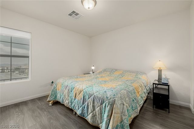 4643 Eagle Nest Peak Street, Las Vegas, NV 89129