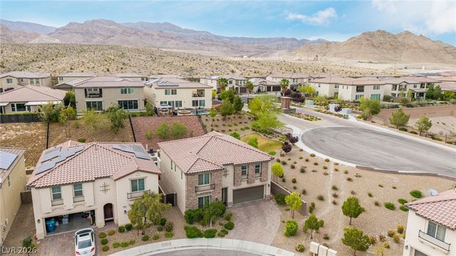 4643 Eagle Nest Peak Street, Las Vegas, NV 89129