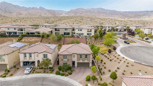 4643 Eagle Nest Peak Street, Las Vegas, NV 89129