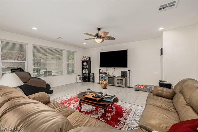 4643 Eagle Nest Peak Street, Las Vegas, NV 89129