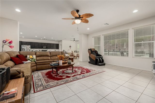 4643 Eagle Nest Peak Street, Las Vegas, NV 89129