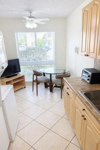 13678 Vía Flora B, Delray Beach, FL 33484