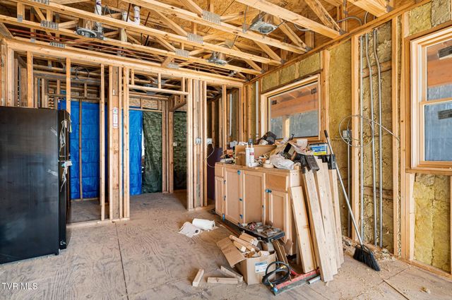 324 Allen Snyder Road, Trade, TN 37691