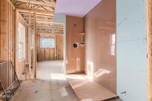 324 Allen Snyder Road, Trade, TN 37691